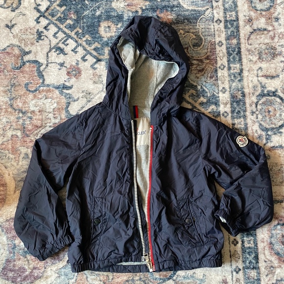Moncler lightweight jacket - Picture 2 of 7